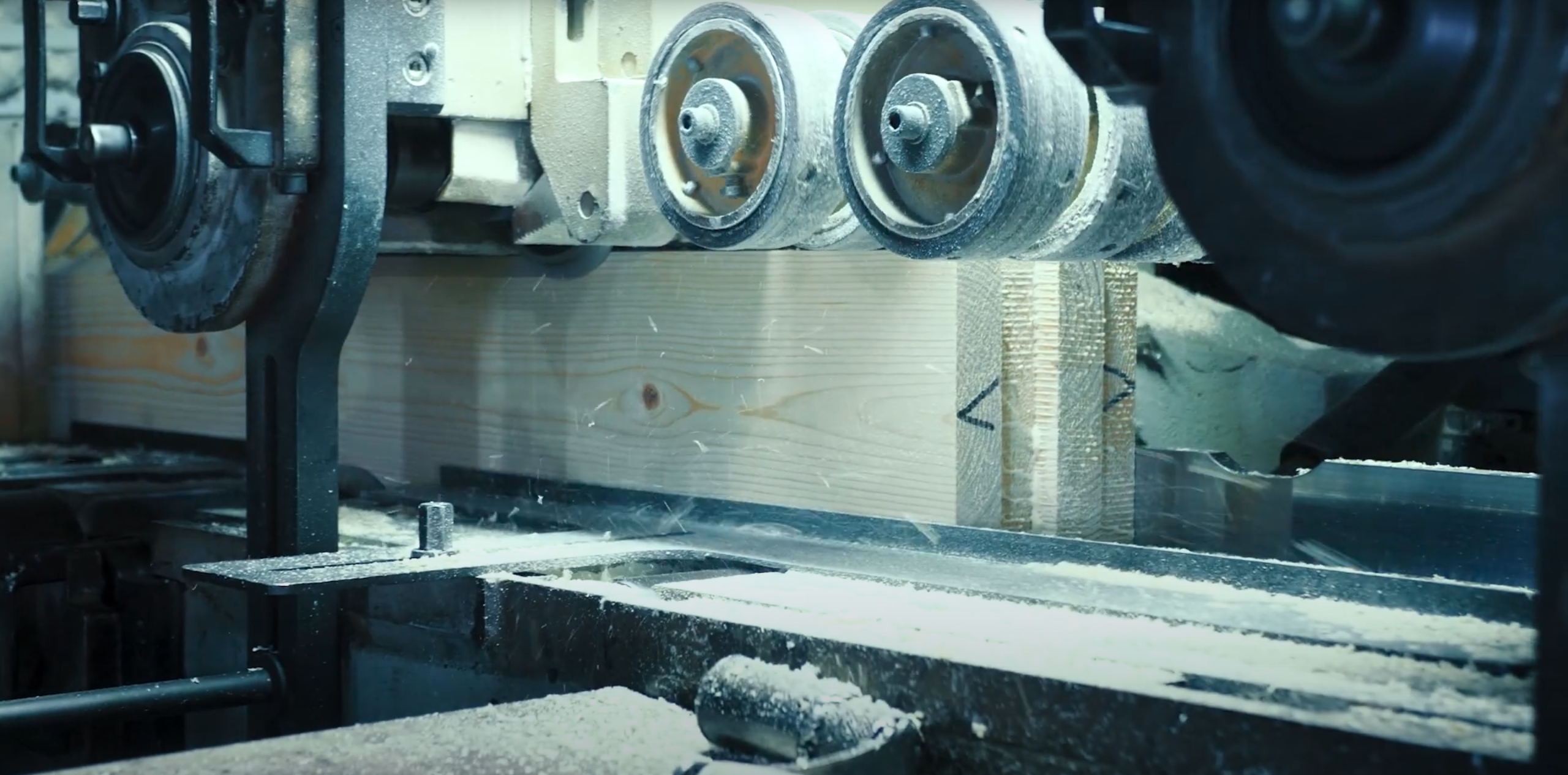 ревью обложка